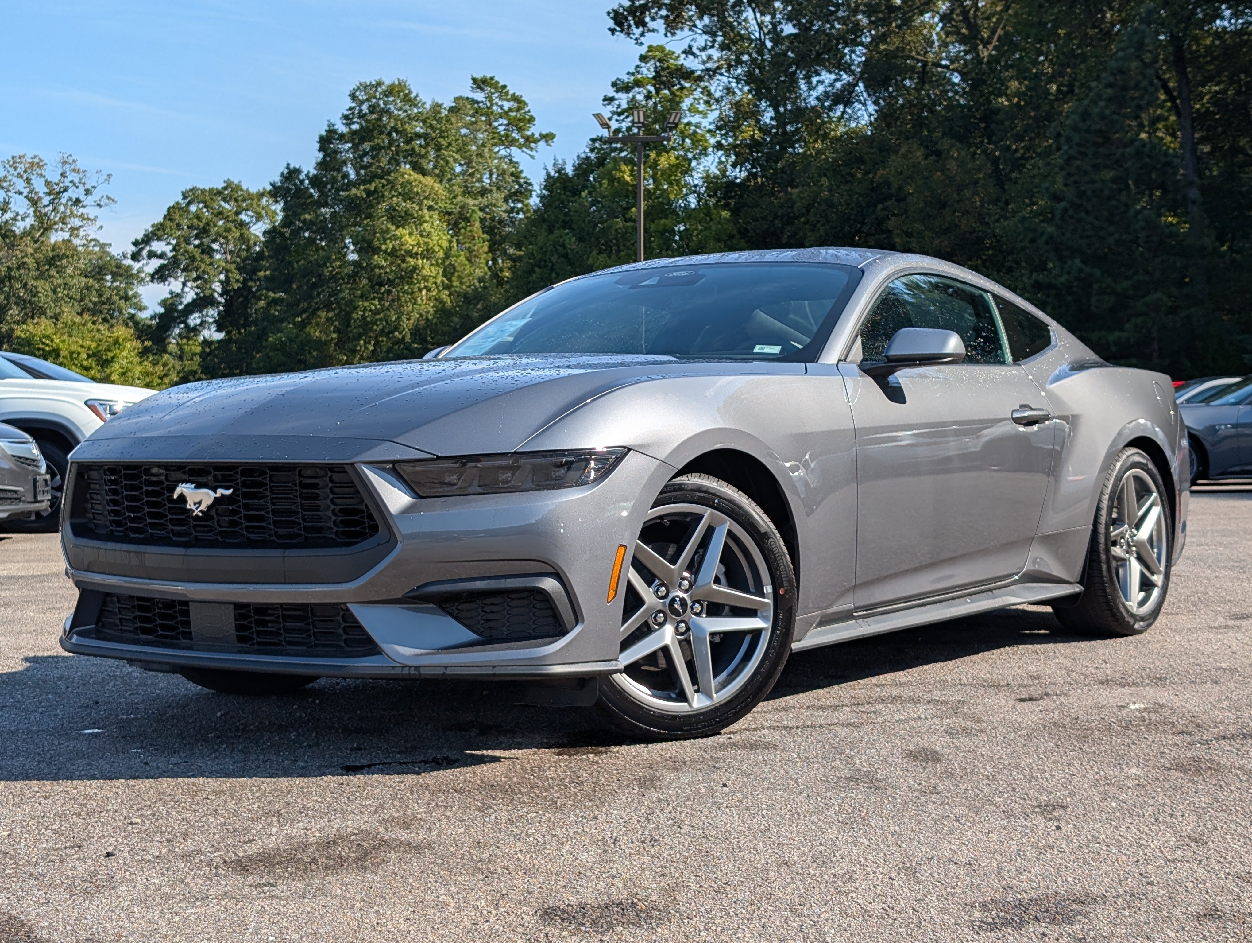 Used 2026 Ford Mustang Coupe RWD image 4