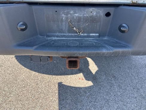 Used 2011 Ford F150 XLT w/ XLT Chrome Pkg image 10