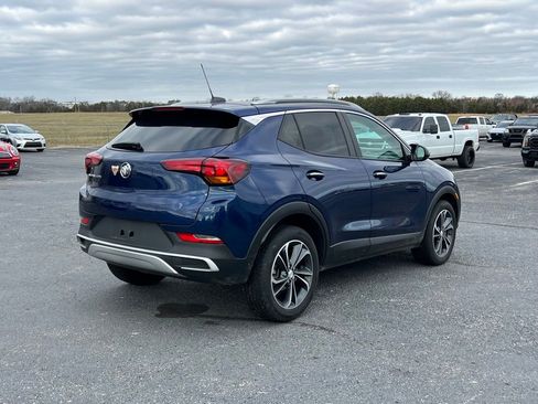 Used 2023 Buick Encore GX Select w/ Safety Package II image 5