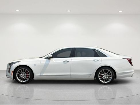 Used 2020 Cadillac CT6 Luxury w/ LPO, Premium Carpet Package AWD/4WD image 2