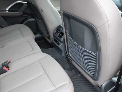 Used 2025 Audi Q5 Premium w/ Convenience Package AWD/4WD image 49