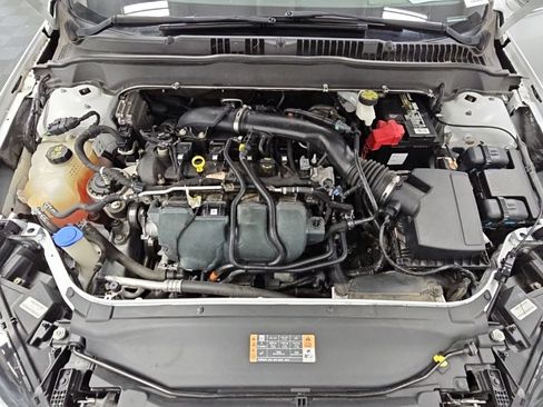 Used 2019 Ford Fusion Titanium AWD/4WD image 39
