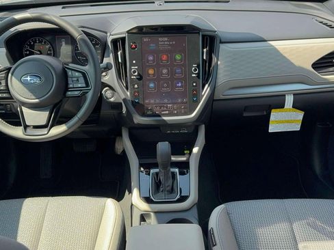 Certified 2025 Subaru Forester Premium AWD/4WD image 30
