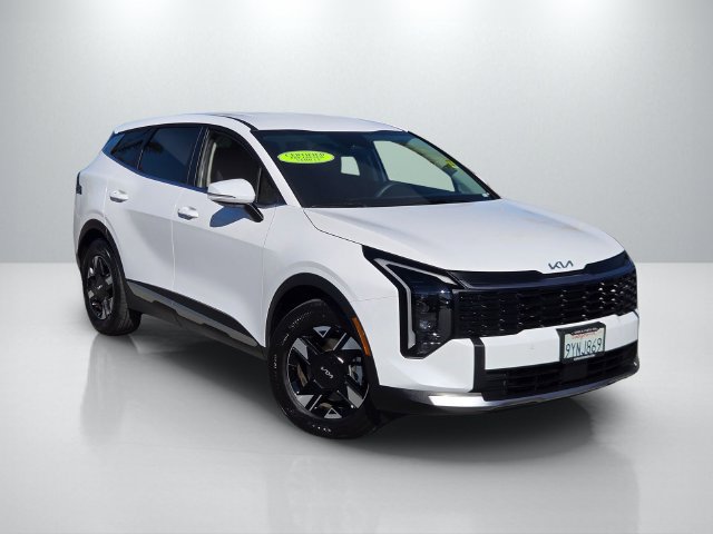 Used 2026 Kia Sportage LX w/ LX Convenience Package FWD image 1