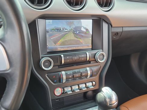 Used 2021 Ford Mustang Premium w/ Pony Package image 22