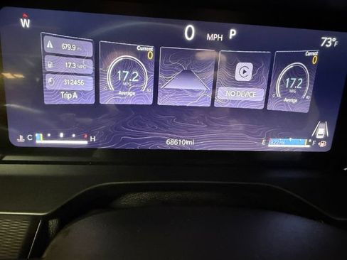 Used 2024 Jeep Grand Cherokee Altitude AWD/4WD image 18