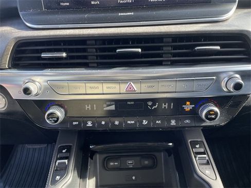 Used 2020 Kia Telluride EX image 24