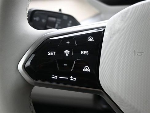 New 2025 Volkswagen ID. Buzz Pro S Plus image 7