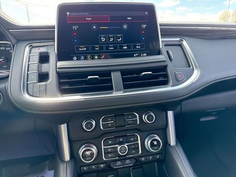 Used 2021 GMC Yukon XL SLT w/ SLT Luxury Package AWD/4WD image 19