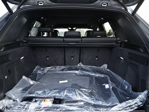 New 2026 BMW X5 xDrive40i w/ M Sport Package image 29