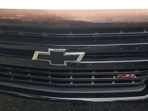 Used 2021 Chevrolet Silverado 1500 LT Trail Boss w/ Convenience Package II AWD/4WD image 3