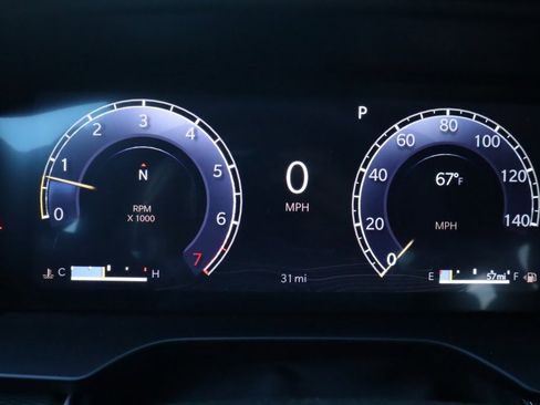 New 2025 Jeep Grand Cherokee Altitude image 4