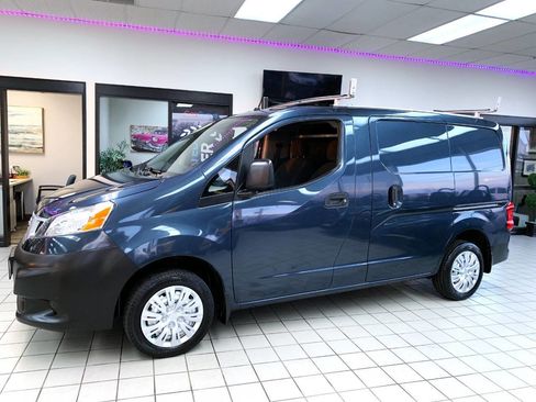 Used 2016 Nissan NV200 S image 18