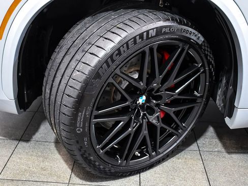 Used 2025 BMW X5 M Competition w/ Executive Package AWD/4WD image 7