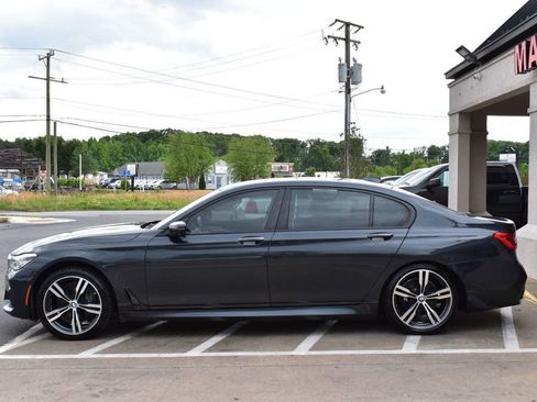 Used 2016 BMW 750i xDrive AWD/4WD image 5