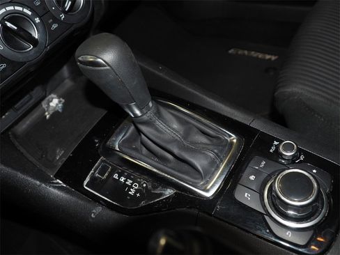 Used 2016 MAZDA MAZDA3 i Sport w/ Preferred Equipment Package image 17