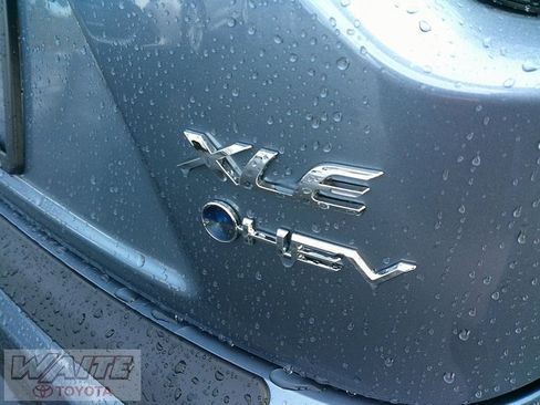 New 2026 Toyota Corolla XLE image 7