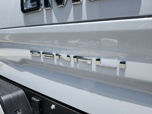 New 2026 GMC Sierra 1500 Denali Ultimate AWD/4WD image 12