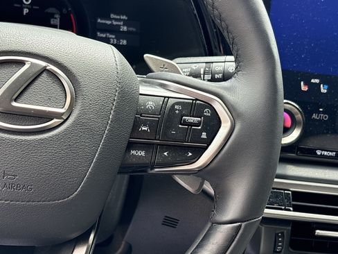 Used 2025 Lexus RX 350 Premium w/ Convenience Package AWD/4WD image 22
