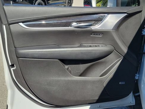 Used 2020 Cadillac XT5 Premium Luxury AWD/4WD image 20