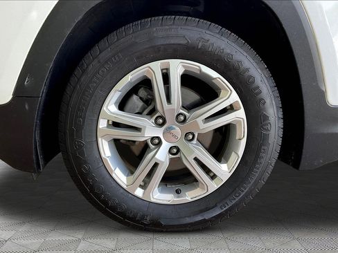 Used 2019 GMC Terrain SLE FWD image 31