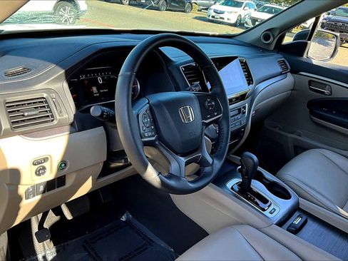 Used 2019 Honda Pilot EX-L image 18