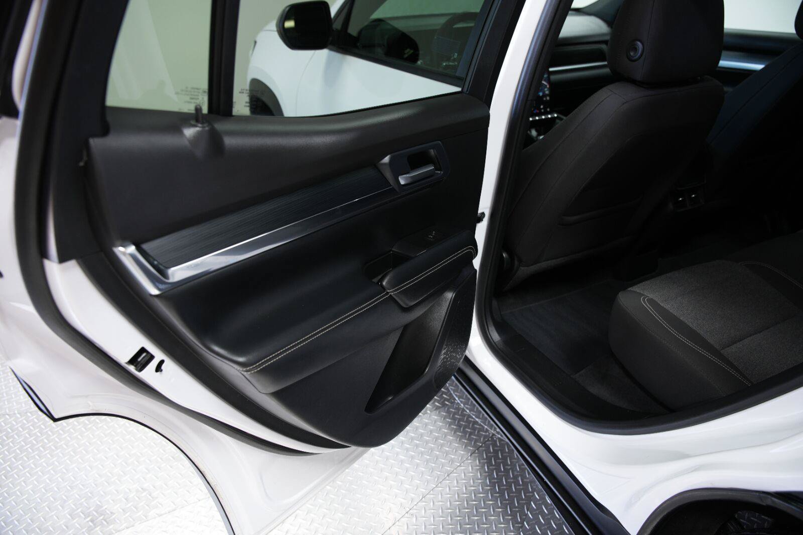 Used 2026 GMC Terrain Elevation FWD image 27