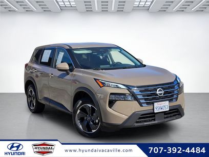 Used 2025 Nissan Rogue SV