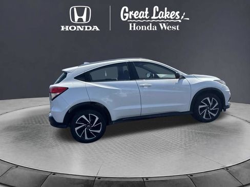 Used 2019 Honda HR-V Sport image 9
