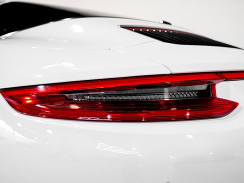 Used 2017 Porsche 911 Targa 4S image 35