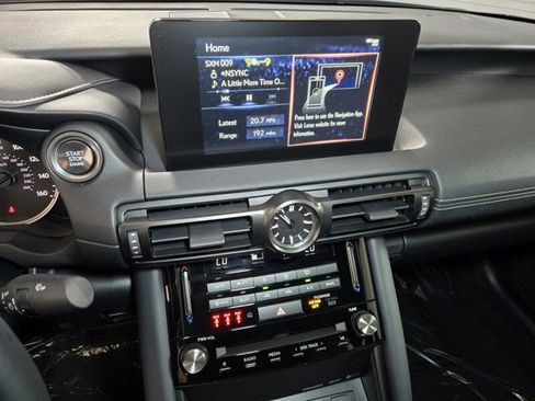 Certified 2025 Lexus IS 300 F Sport image 31