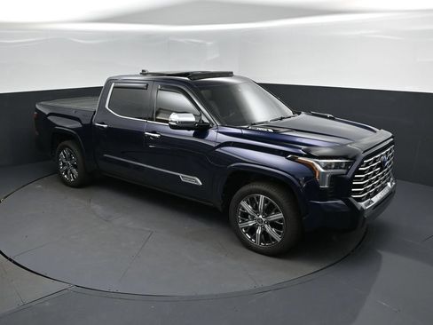Used 2022 Toyota Tundra Capstone AWD/4WD image 37