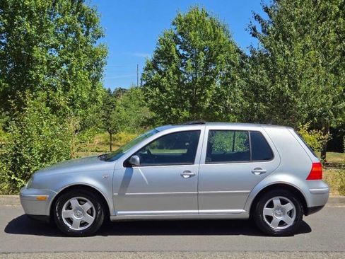 Used 2002 Volkswagen Golf GLS image 10