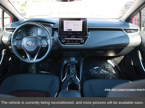Used 2025 Toyota Corolla SE image 24