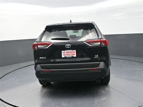 New 2025 Toyota RAV4 LE image 6