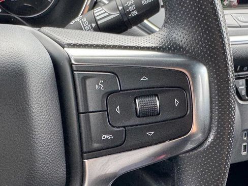Used 2022 Chevrolet Blazer LT FWD image 19