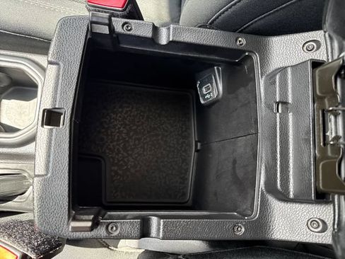 Used 2021 Jeep Gladiator Sport AWD/4WD image 26