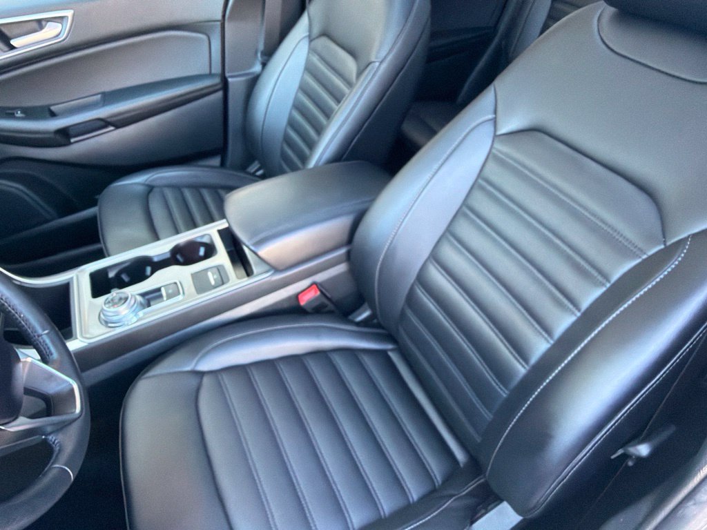 Used 2024 Ford Edge SEL w/ Convenience Package AWD/4WD image 9