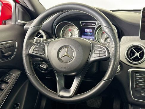 Used 2017 Mercedes-Benz GLA 250 image 21