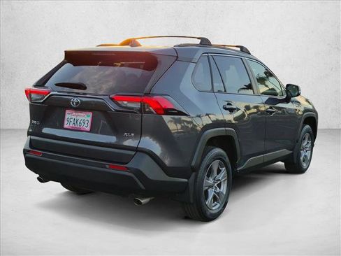 Used 2023 Toyota RAV4 XLE FWD image 5