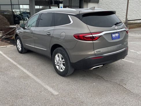 Used 2019 Buick Enclave Essence image 4