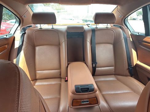 Used 2013 BMW 750i xDrive image 20