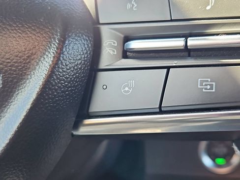 Certified 2025 Chevrolet Traverse LT AWD/4WD image 20