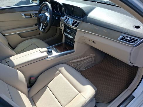 Used 2015 Mercedes-Benz E 350 Sedan image 32