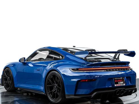 Used 2025 Porsche 911 GT3 RWD image 3