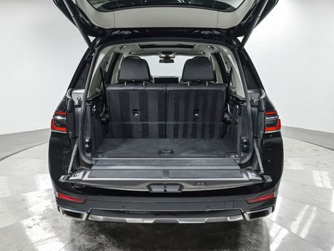 Used 2024 BMW X7 xDrive40i image 6