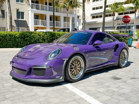 Used 2016 Porsche 911 GT3 RS RWD image 6