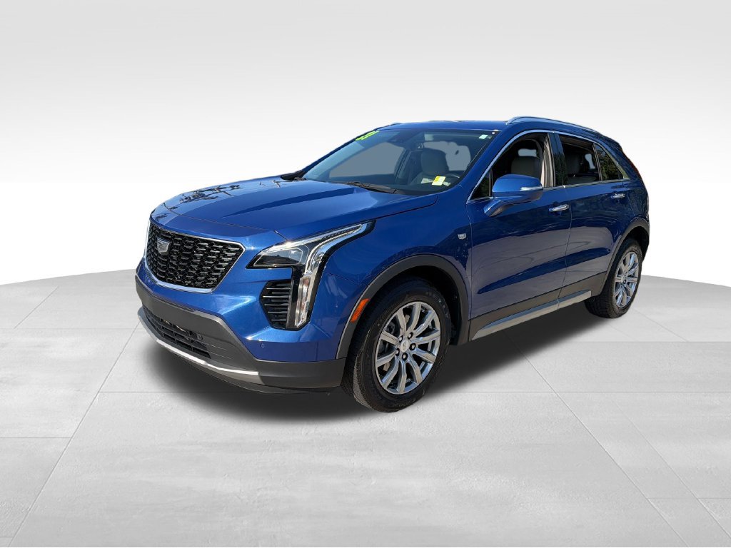 Used 2021 Cadillac XT4 Premium Luxury FWD image 3