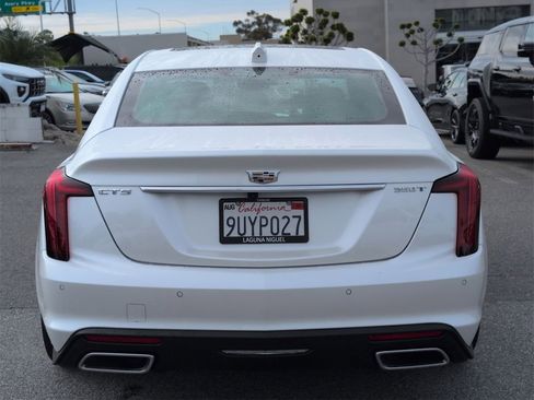Used 2025 Cadillac CT5 Premium Luxury image 4
