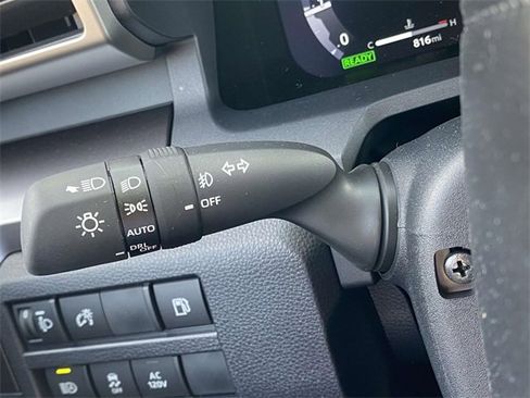 Used 2025 Toyota 4Runner TRD Off-Road image 22